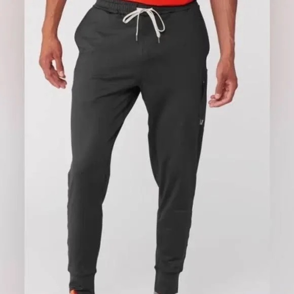 Vuori Men's The Rise The shine Jogger